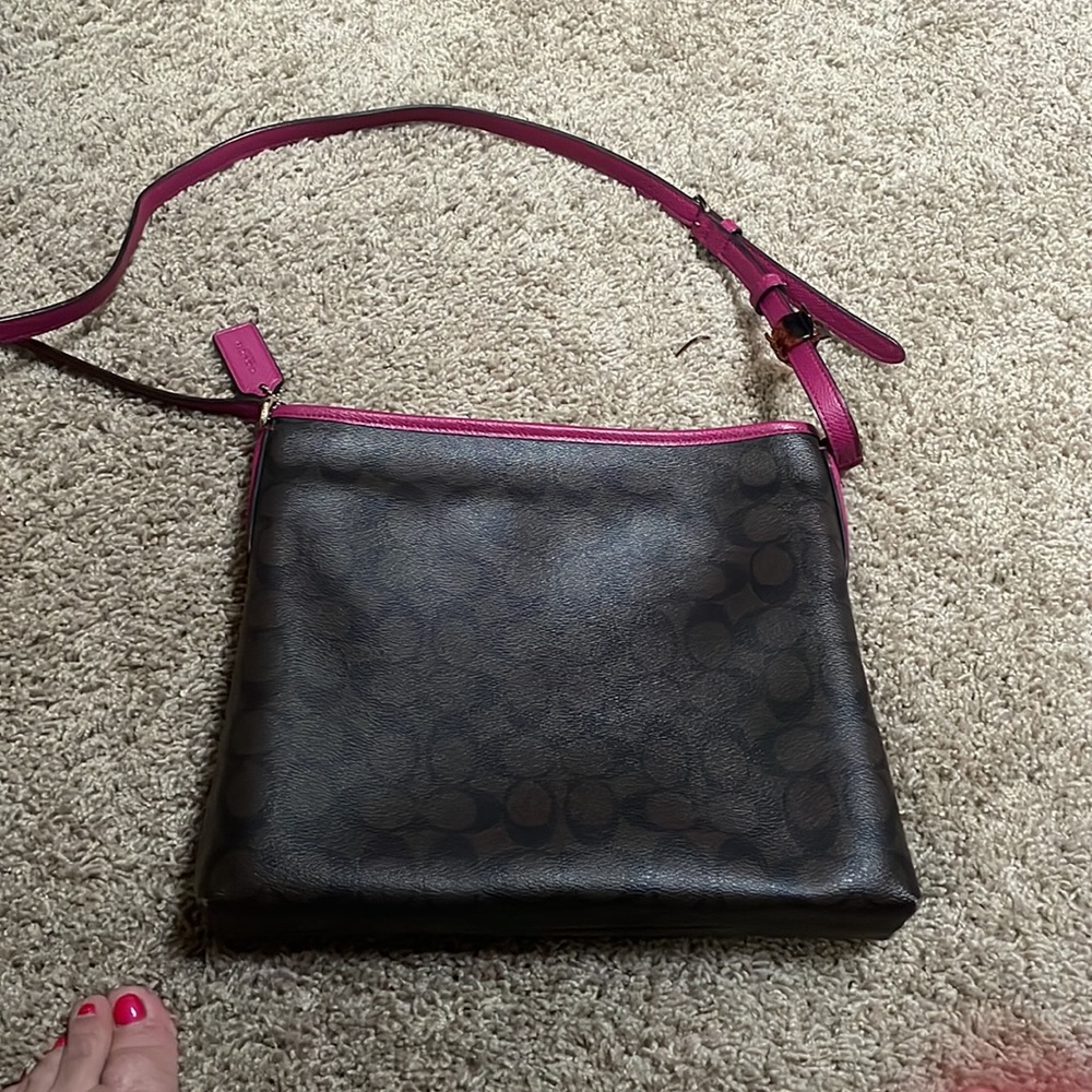 Coach Cross Body Purse & Matching Wallet - Picture 3 of 8